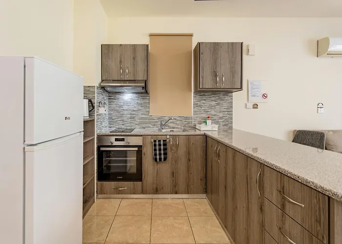 Danaos Seaside 101 With Pool In Tourist Area *