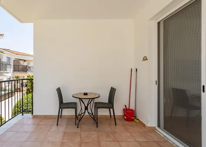 公寓 Danaos Seaside 101 With Pool In Tourist Area *