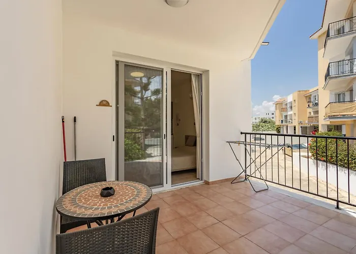 Danaos Seaside 101 With Pool In Tourist Area Paphos