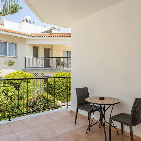 Danaos Seaside 101 With Pool In Tourist Area Пафос