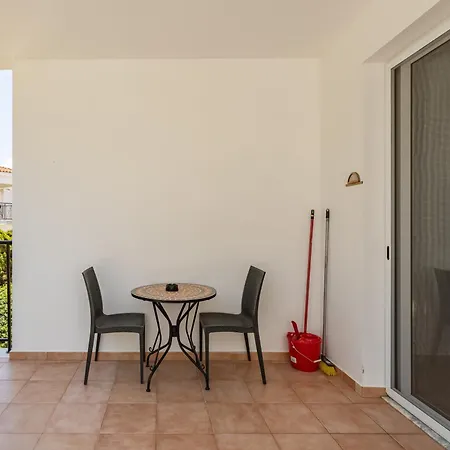Апартаменты Danaos Seaside 101 With Pool In Tourist Area *